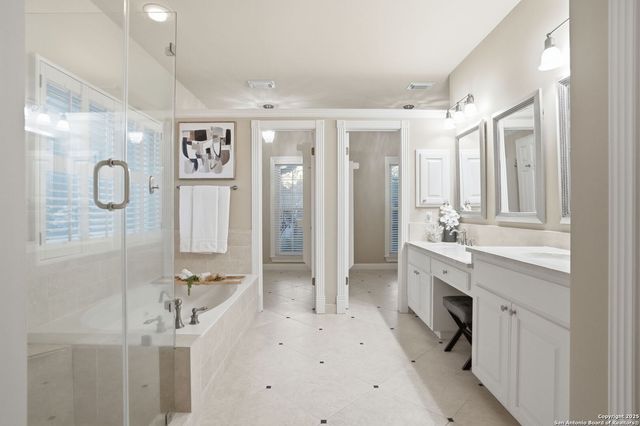 16206 Robinwood Lane, San Antonio, TX 78248