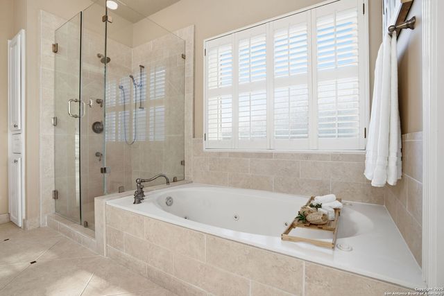 16206 Robinwood Lane, San Antonio, TX 78248