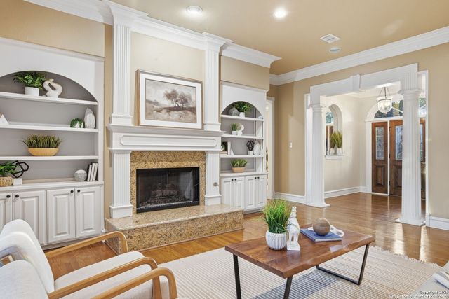 16206 Robinwood Lane, San Antonio, TX 78248