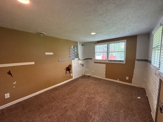 116 W Frazier St, Camden, TN 38320