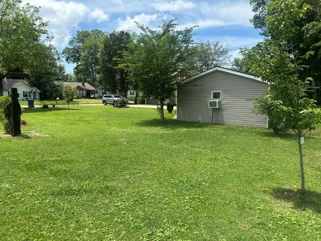 116 W Frazier St, Camden, TN 38320