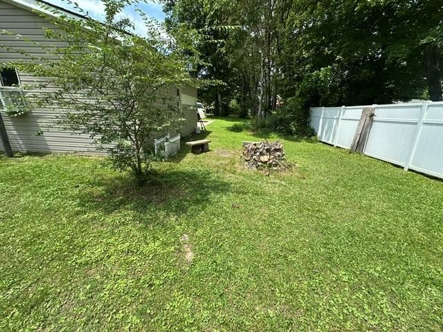 116 W Frazier St, Camden, TN 38320