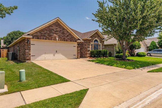 8209 Trinity Vista Trail, Fort Worth, TX 76053