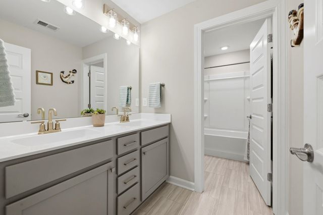 404 Rose Fountain Dr., Myrtle Beach, SC 29579