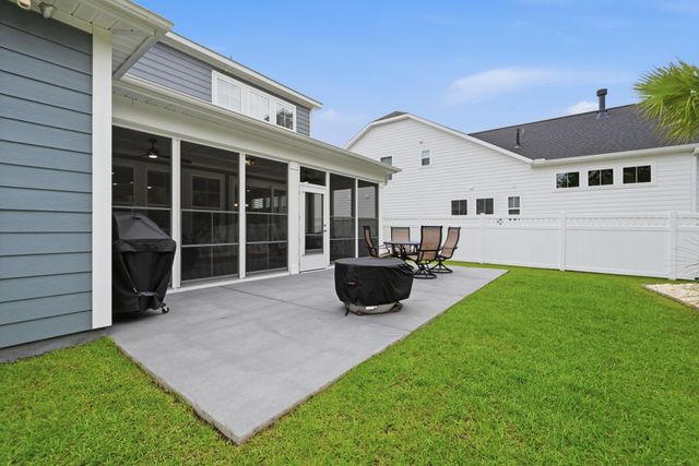 404 Rose Fountain Dr., Myrtle Beach, SC 29579