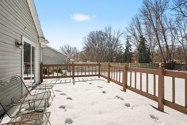 55057 Patrician Park Drive, Osceola, IN 46561