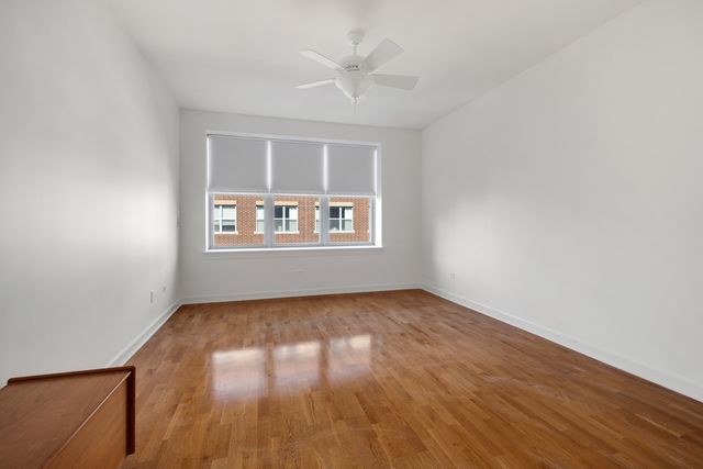 9350 SKOKIE Boulevard 411, Skokie, IL 60077