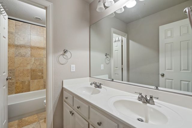 928 Homestead Drive, Keller, TX 76248