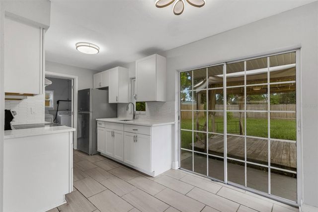 2522 STRATFORD DRIVE, Sarasota, FL 34232