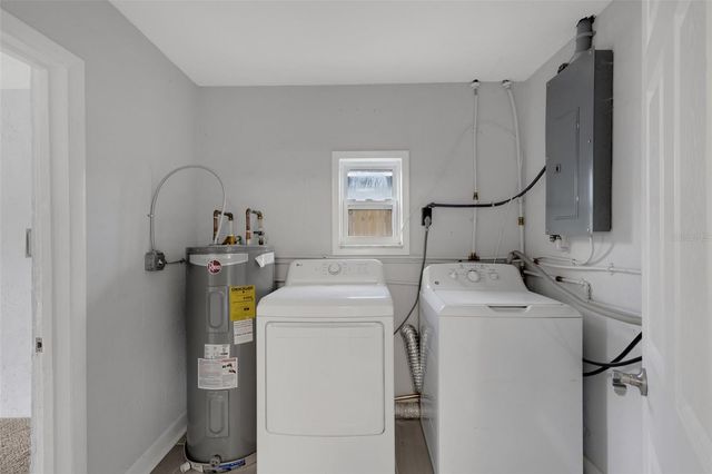 2522 STRATFORD DRIVE, Sarasota, FL 34232