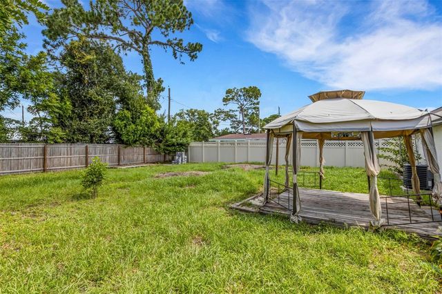 2522 STRATFORD DRIVE, Sarasota, FL 34232