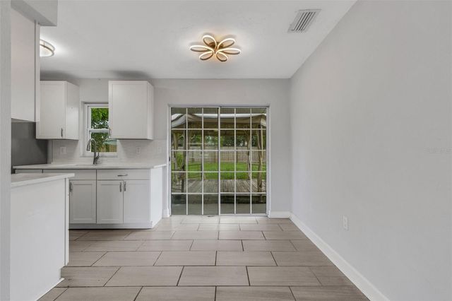 2522 STRATFORD DRIVE, Sarasota, FL 34232