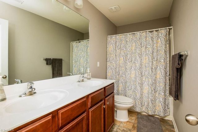 1618 Haddington Point Drive, Kernersville, NC 27284