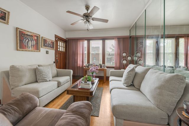 1454 N Central Avenue, Chicago, IL 60651