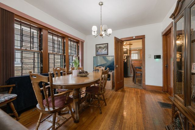1454 N Central Avenue, Chicago, IL 60651