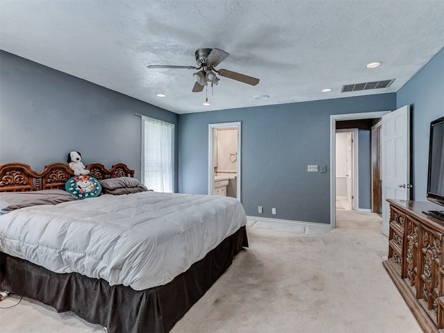 2809 Summit Drive, Edmond, OK 73034