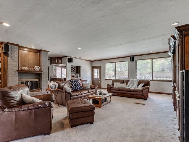 2809 Summit Drive, Edmond, OK 73034