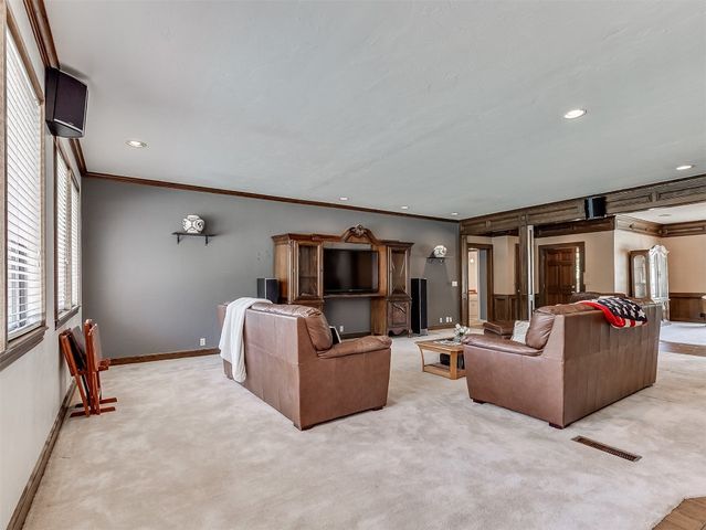 2809 Summit Drive, Edmond, OK 73034
