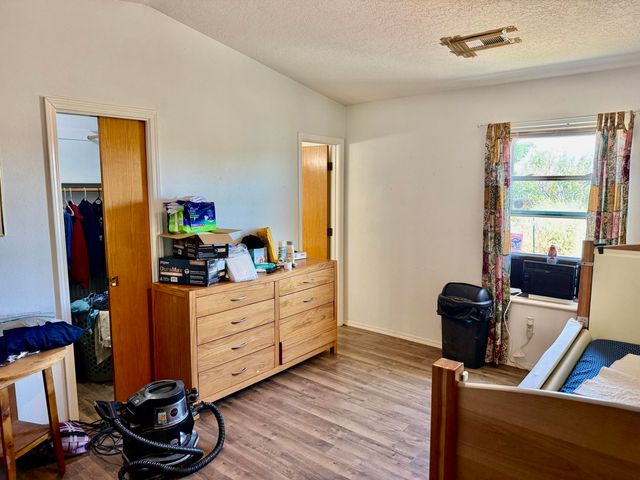 109 Vissing Place, Los Lunas, NM 87031