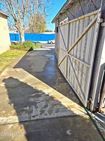 17526 Miranda Street, Encino, CA 91316