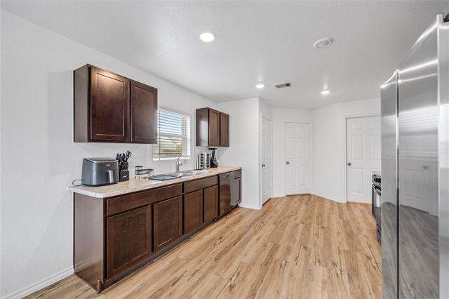 32610 Orchard Haze Drive, Brookshire, TX 77423