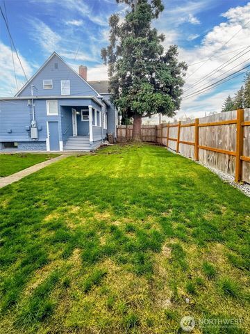 1029 S 60th St, Tacoma, WA 98408