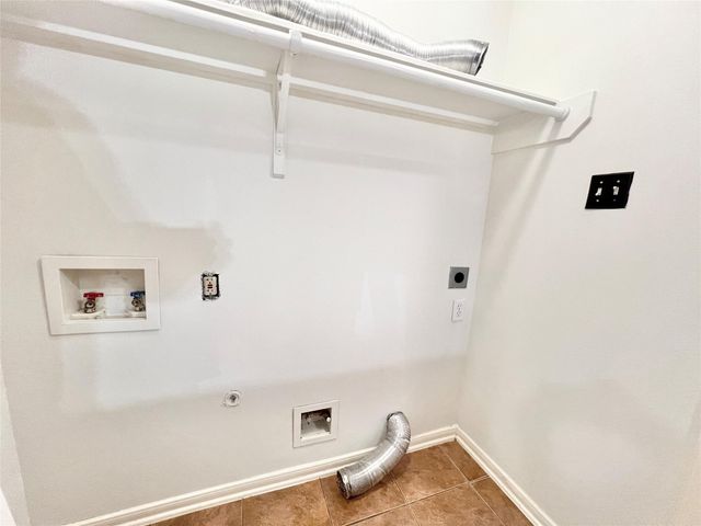 815 Forest Ivy Lane, Houston, TX 77067