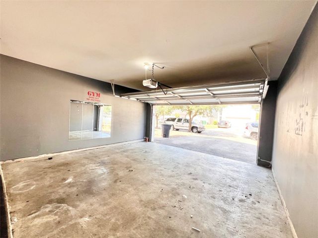 815 Forest Ivy Lane, Houston, TX 77067