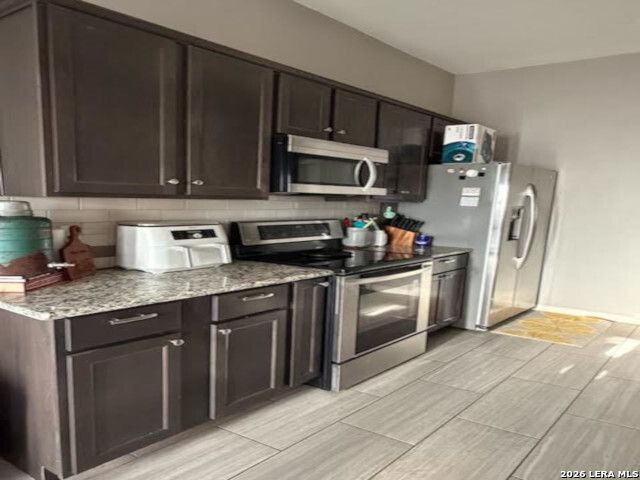 7122 Fallen Trail, San Antonio, TX 78244