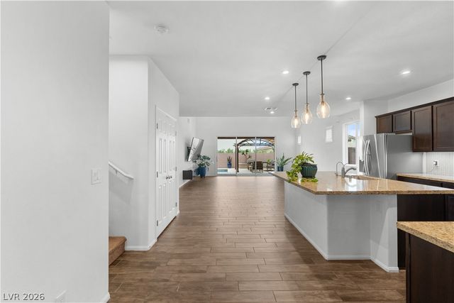 4921 Silent Birch Avenue, Las Vegas, NV 89131