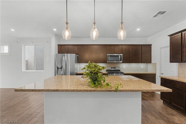 4921 Silent Birch Avenue, Las Vegas, NV 89131