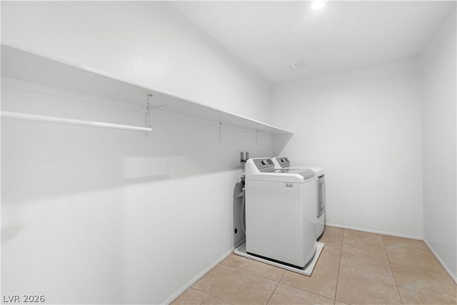 4921 Silent Birch Avenue, Las Vegas, NV 89131