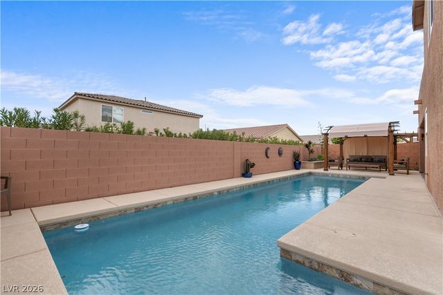 4921 Silent Birch Avenue, Las Vegas, NV 89131