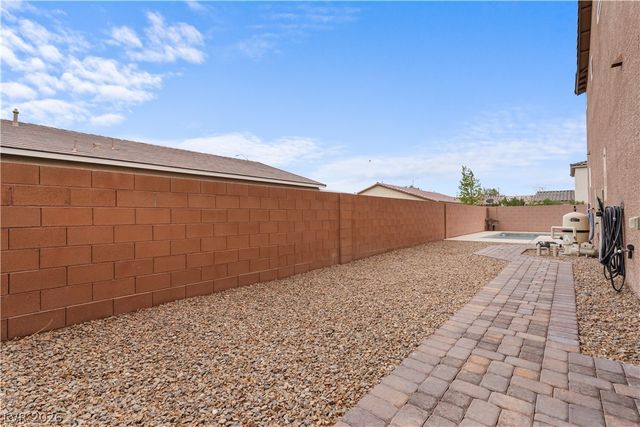 4921 Silent Birch Avenue, Las Vegas, NV 89131