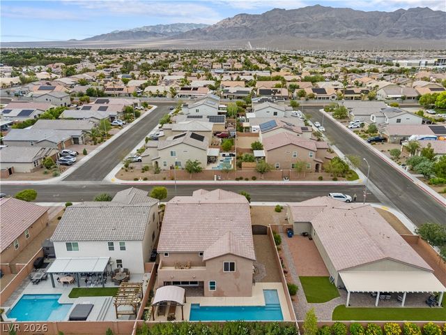 4921 Silent Birch Avenue, Las Vegas, NV 89131