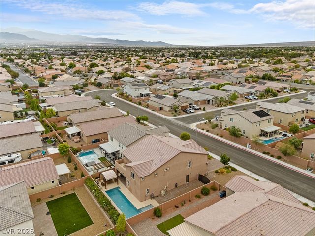 4921 Silent Birch Avenue, Las Vegas, NV 89131