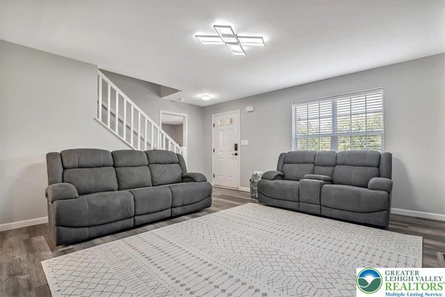 401 Pierce Lane, Smithfield Twp, PA 18301