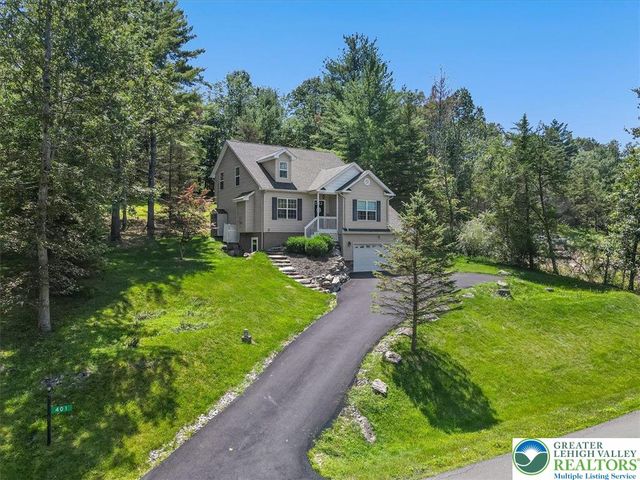 401 Pierce Lane, Smithfield Twp, PA 18301