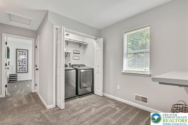 401 Pierce Lane, Smithfield Twp, PA 18301