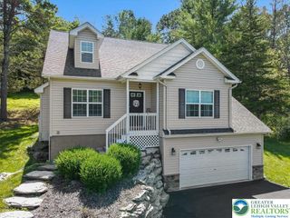 401 Pierce Lane, Smithfield Twp, PA 18301