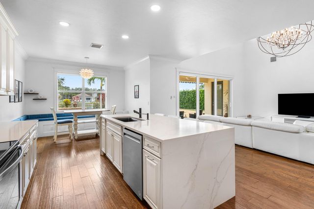 9460 Wrangler Drive, Lake Worth, FL 33467