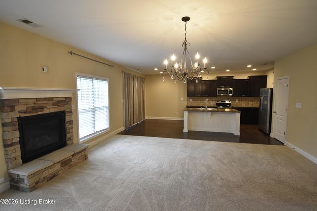 17811 Birch Bend Cir, Louisville, KY 40023