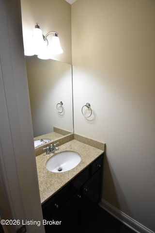 17811 Birch Bend Cir, Louisville, KY 40023