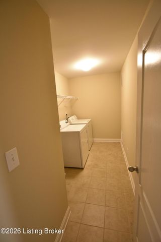 17811 Birch Bend Cir, Louisville, KY 40023