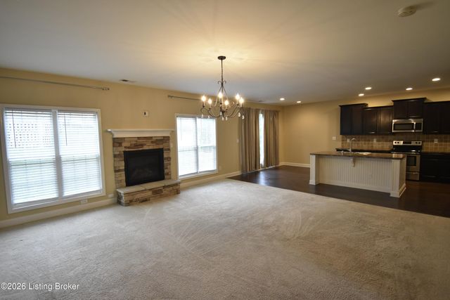 17811 Birch Bend Cir, Louisville, KY 40023