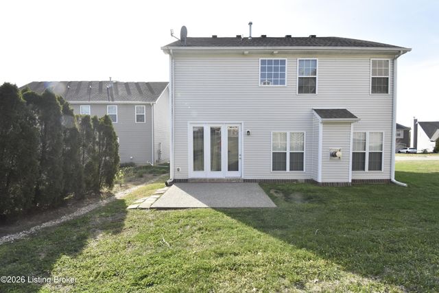 17811 Birch Bend Cir, Louisville, KY 40023