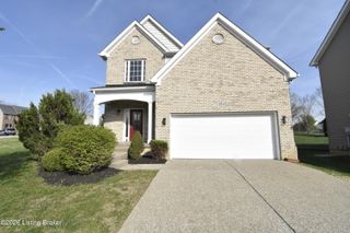 17811 Birch Bend Cir, Louisville, KY 40023
