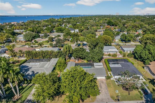 1343 Jambalana LN, Fort Myers, FL 33901