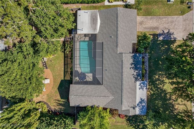 1343 Jambalana LN, Fort Myers, FL 33901