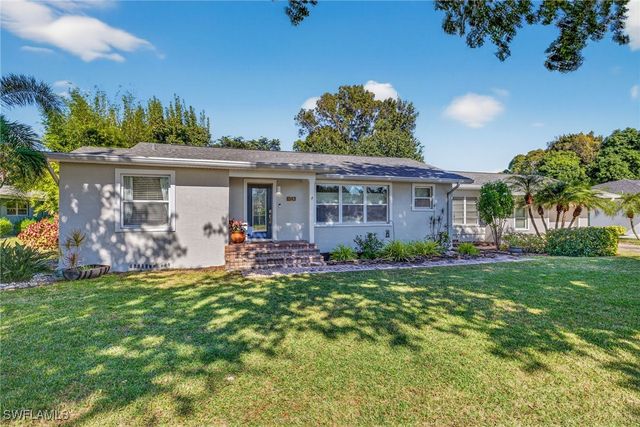 1343 Jambalana LN, Fort Myers, FL 33901